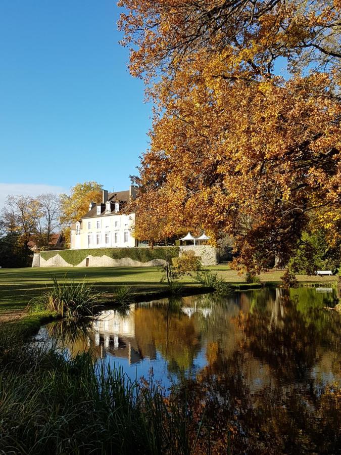 Chateau De Rigny Gray Exterior photo