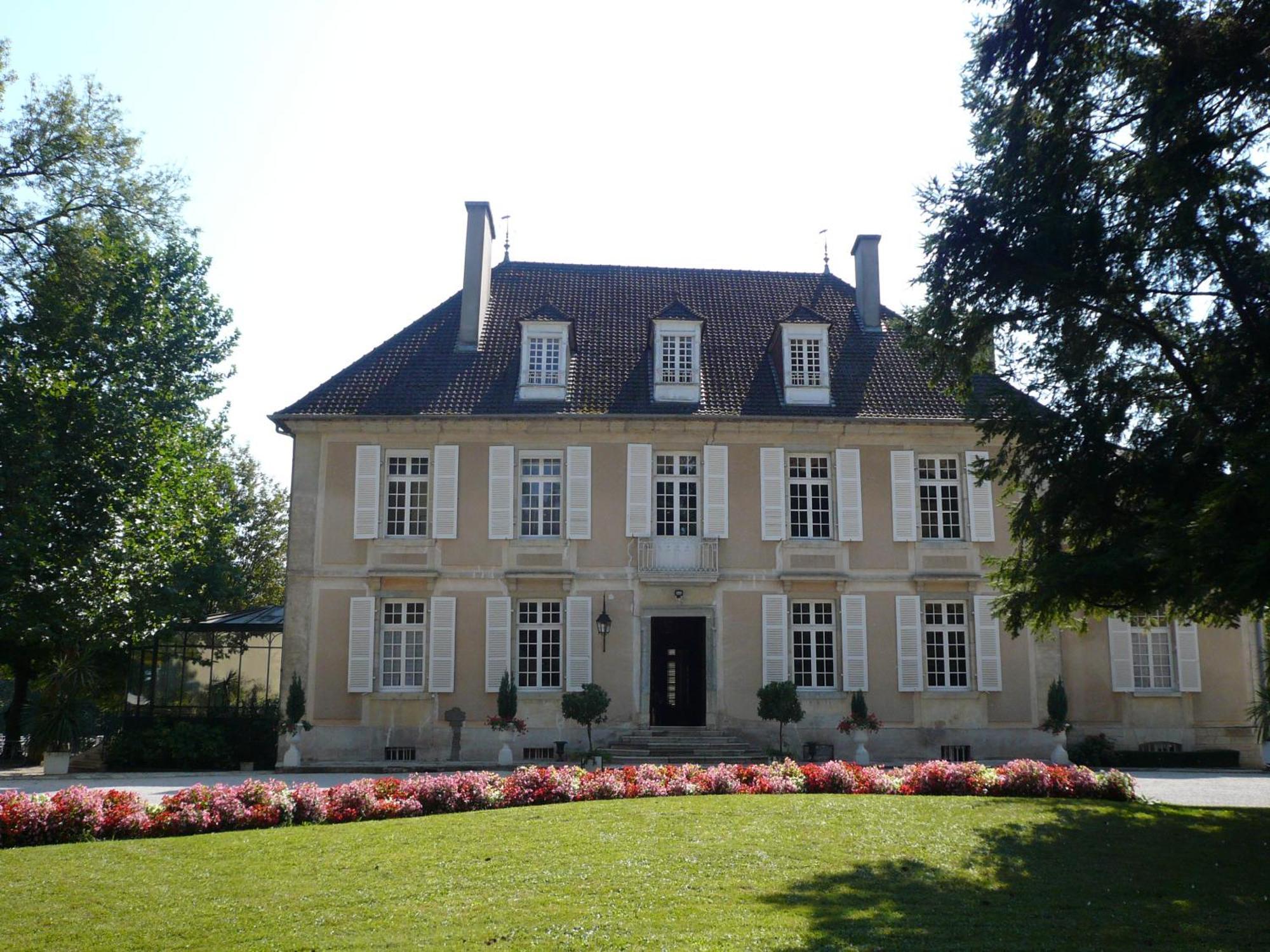 Chateau De Rigny Gray Exterior photo